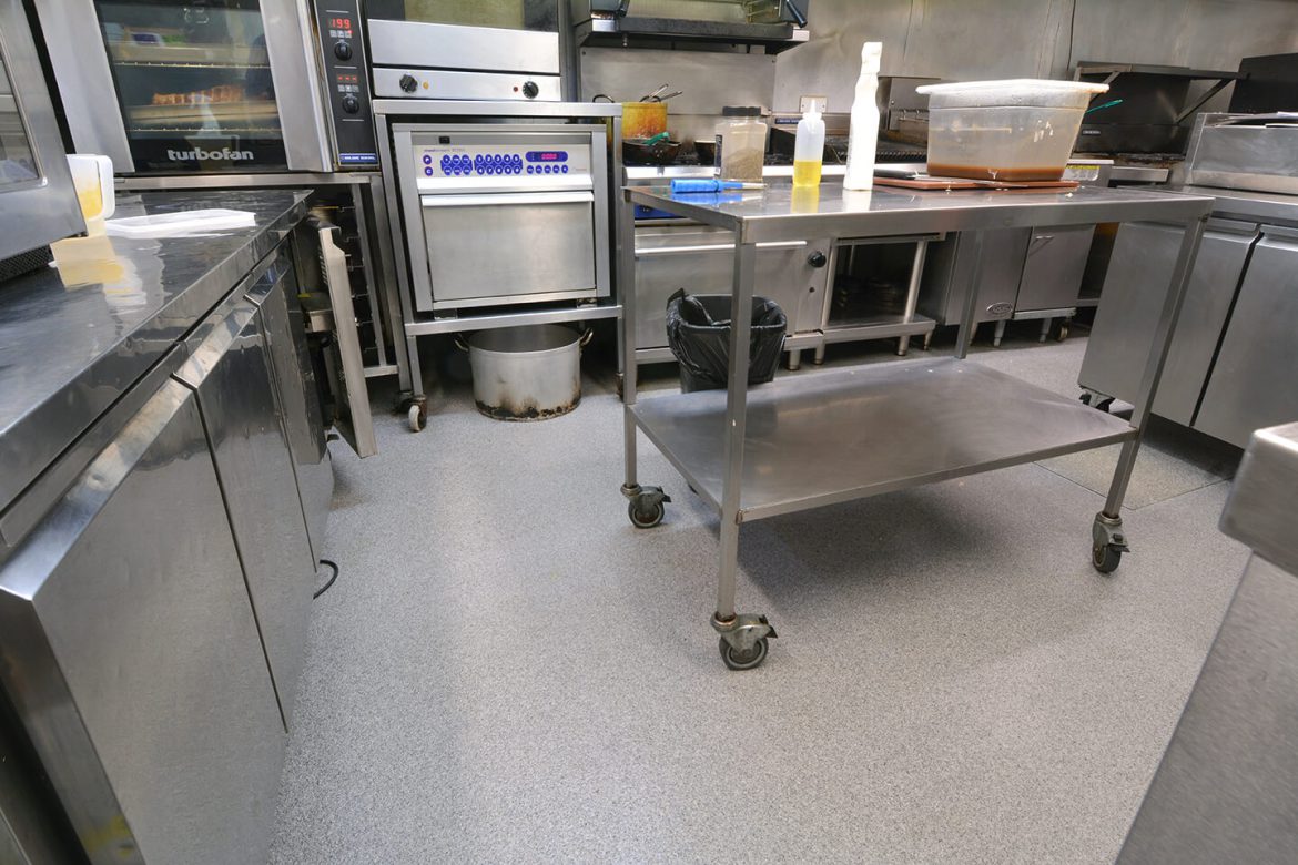 Commercial kitchen flooring with RESYN - The star heat resistant flooring- restaurant kitchen flooring. Resin commercial kitchen flooring