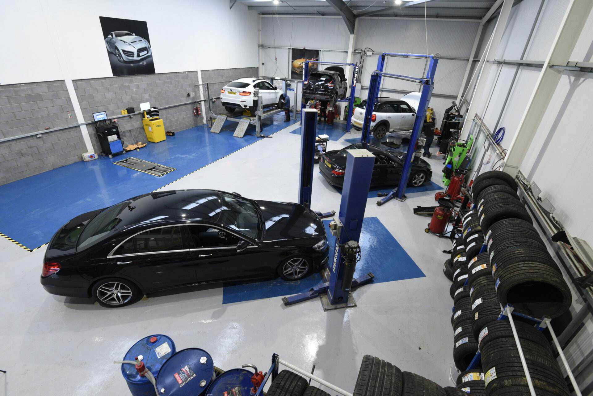 Automotive Epoxy Resin Flooring